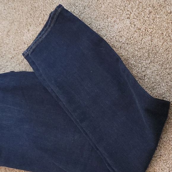 Old Navy Jeans - Picture 3 of 6